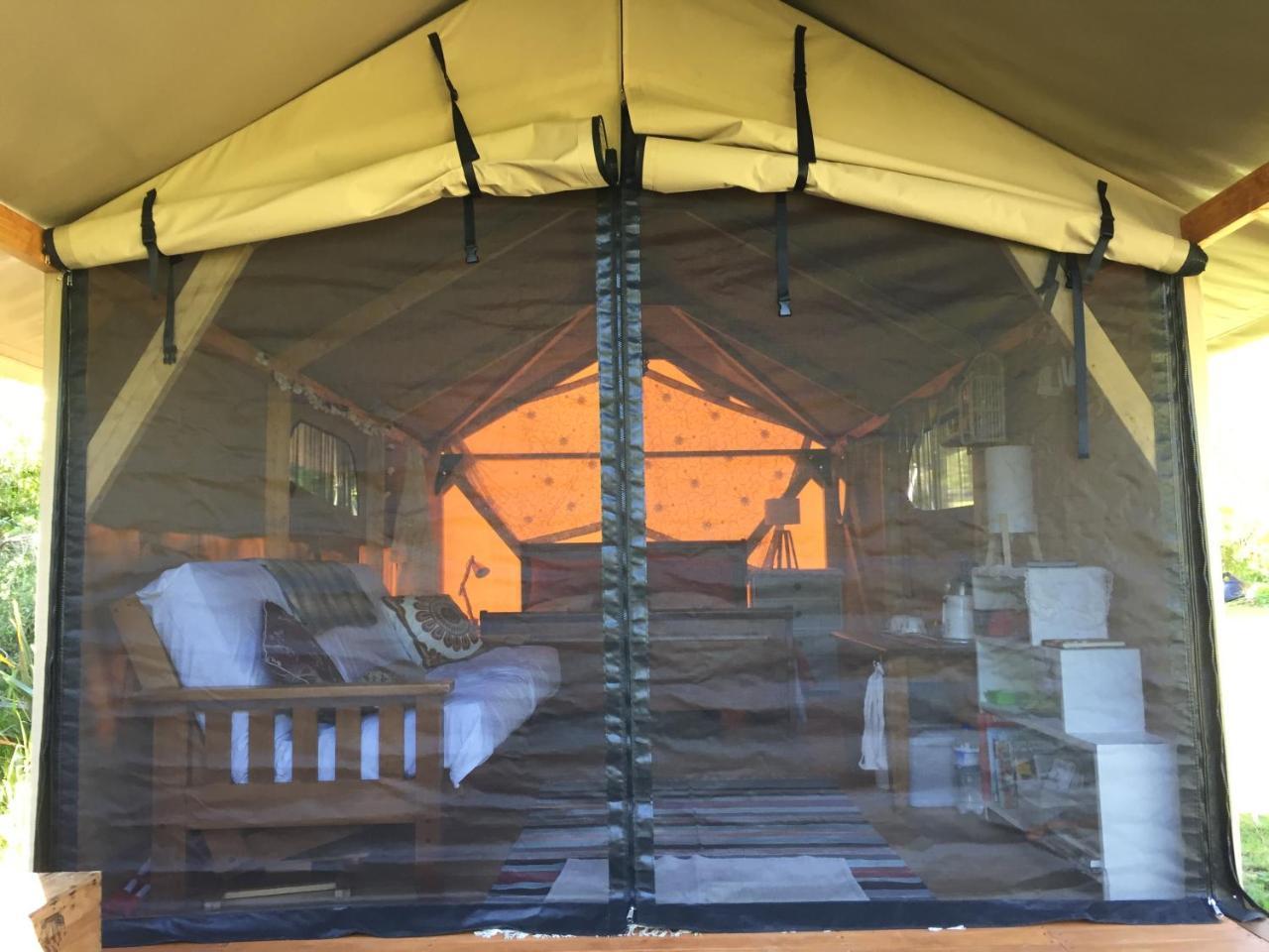 Отель Omarama Oasis - Permaculture Glamping Pohara Экстерьер фото